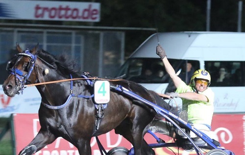 Amateurfahrer-Championat-Thomas-MaassenilL5ZaPaawEk4